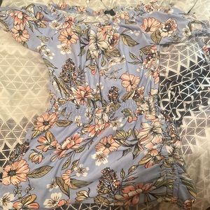 One piece jumpsuit only worn once .